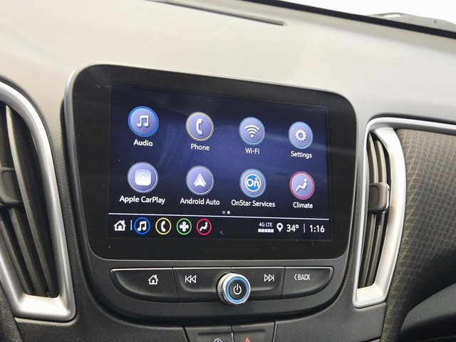 Chevrolet Malibu Vehicle Full-screen Gallery Image 21