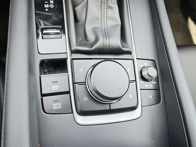 Mazda Mazda3 Vehicle Full-screen Gallery Image 24