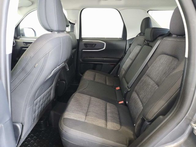 Ford Bronco Sport Vehicle Full-screen Gallery Image 09