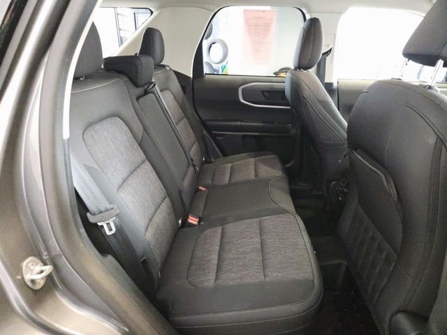 Ford Bronco Sport Vehicle Full-screen Gallery Image 12