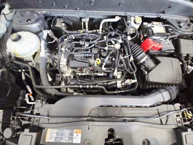 Ford Bronco Sport Vehicle Full-screen Gallery Image 15