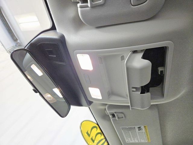 Ford Bronco Sport Vehicle Full-screen Gallery Image 28