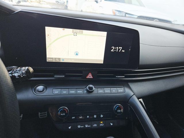 Hyundai Elantra N Vehicle Full-screen Gallery Image 21