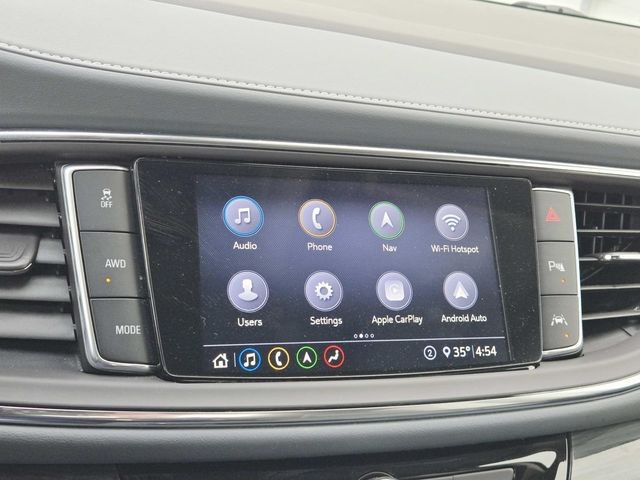 Buick Enclave Vehicle Full-screen Gallery Image 24