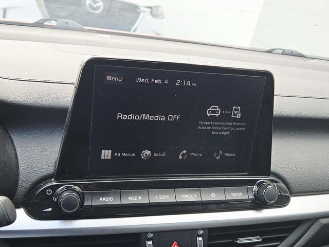 Kia Forte Vehicle Full-screen Gallery Image 20