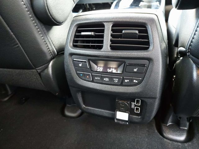 Honda Passport Vehicle Full-screen Gallery Image 13