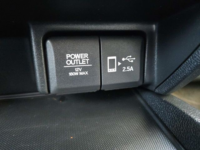 Honda Passport Vehicle Full-screen Gallery Image 28