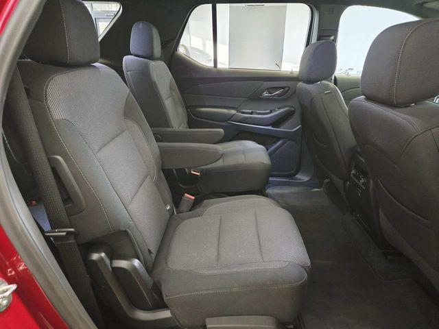 Chevrolet Traverse Vehicle Full-screen Gallery Image 13