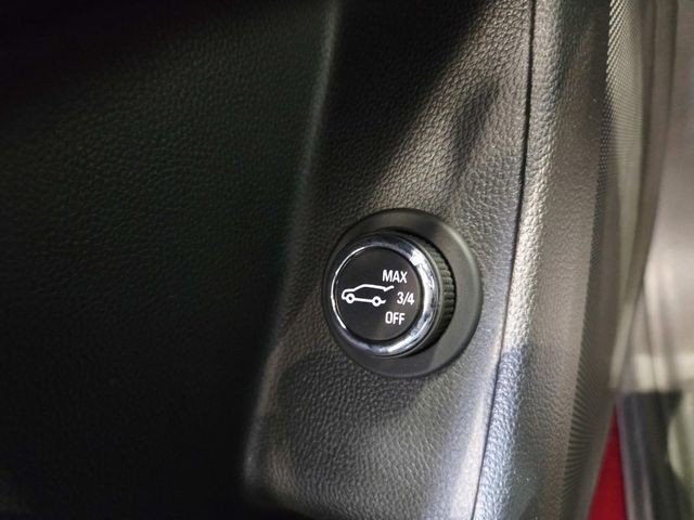 Chevrolet Traverse Vehicle Full-screen Gallery Image 34