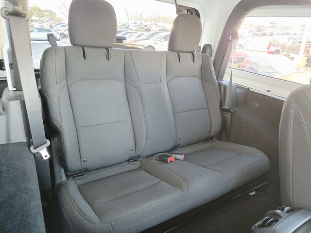 Jeep Wrangler Vehicle Full-screen Gallery Image 12