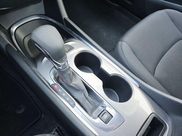 Chevrolet Malibu Vehicle Full-screen Gallery Image 26