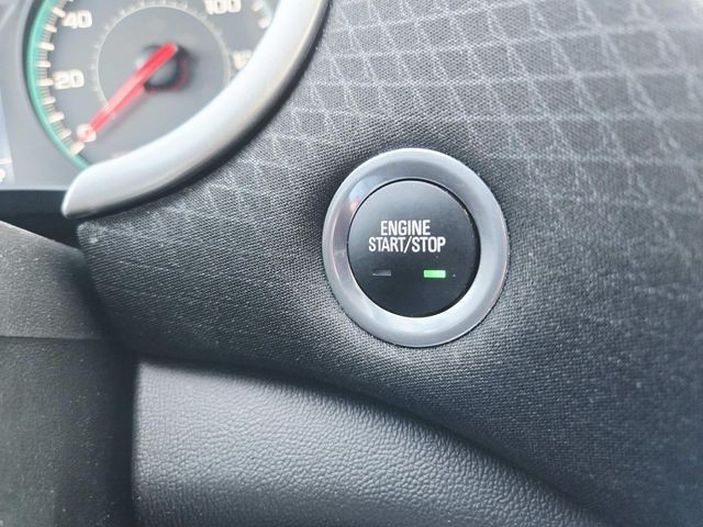 Chevrolet Malibu Vehicle Full-screen Gallery Image 28