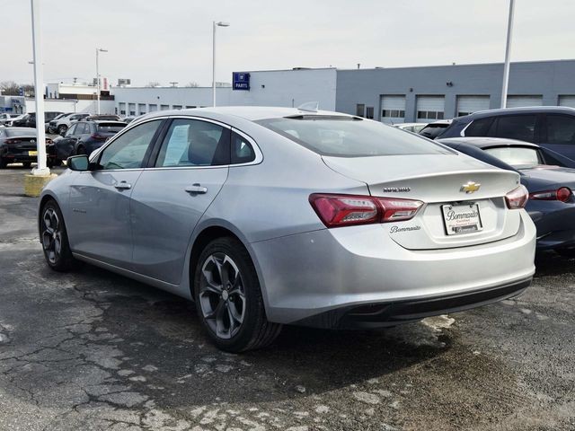 Chevrolet Malibu Vehicle Full-screen Gallery Image 03