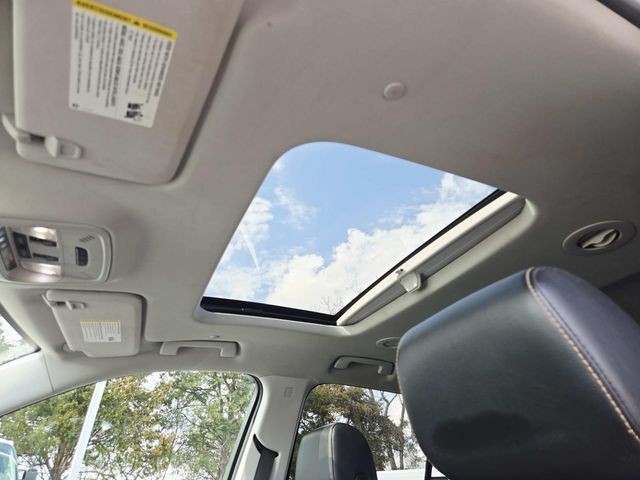 Chevrolet Traverse Vehicle Full-screen Gallery Image 06