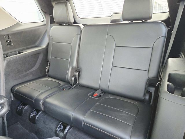 Chevrolet Traverse Vehicle Full-screen Gallery Image 14