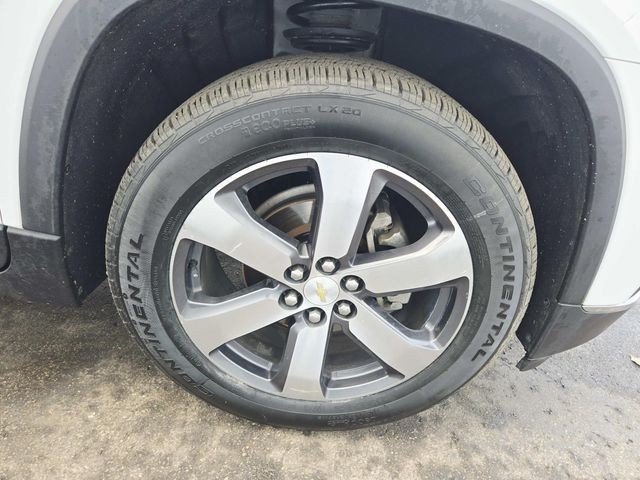 Chevrolet Traverse Vehicle Full-screen Gallery Image 19