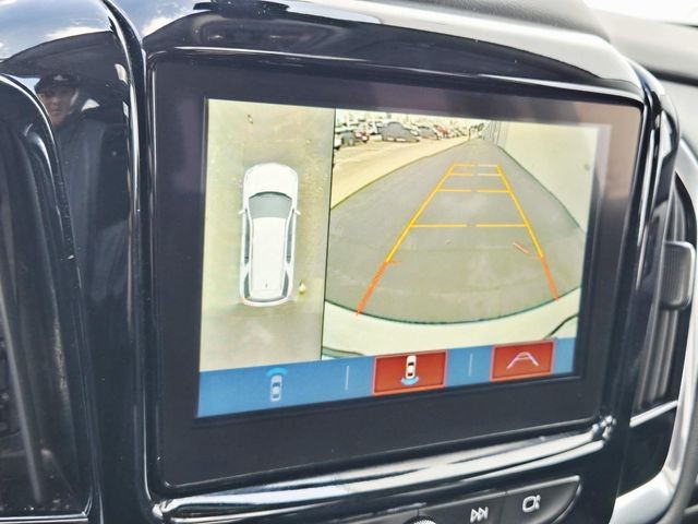 Chevrolet Traverse Vehicle Full-screen Gallery Image 29