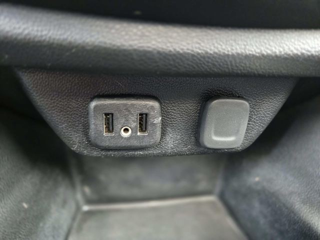 Chevrolet Traverse Vehicle Full-screen Gallery Image 32