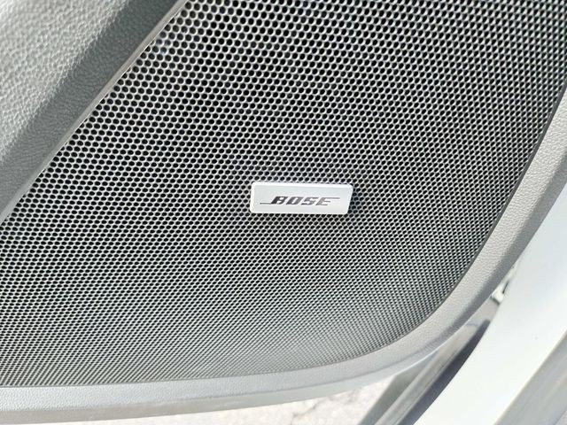 Chevrolet Traverse Vehicle Full-screen Gallery Image 40