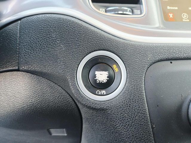 Dodge Charger Vehicle Full-screen Gallery Image 11