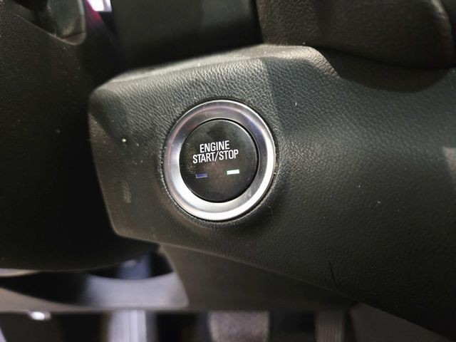 GMC Terrain Vehicle Full-screen Gallery Image 28