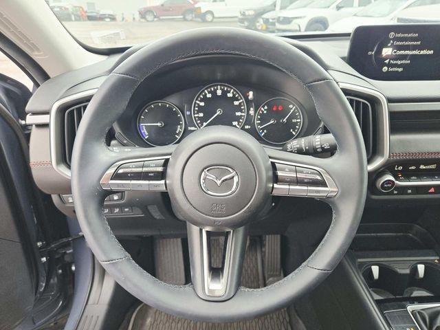 Mazda CX-50 Hybrid Vehicle Full-screen Gallery Image 16