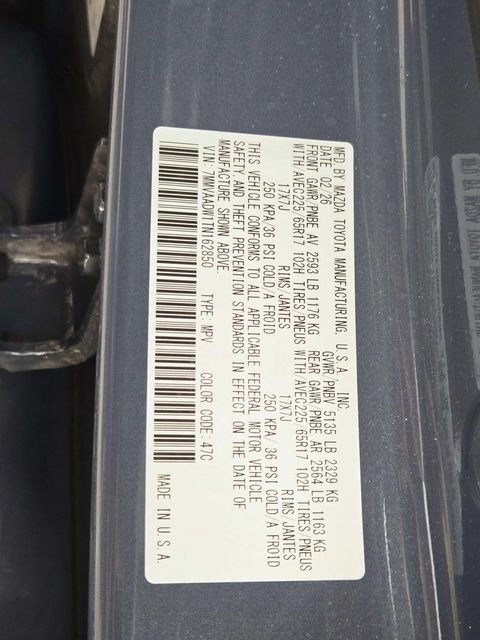 Mazda CX-50 Hybrid Vehicle Full-screen Gallery Image 35