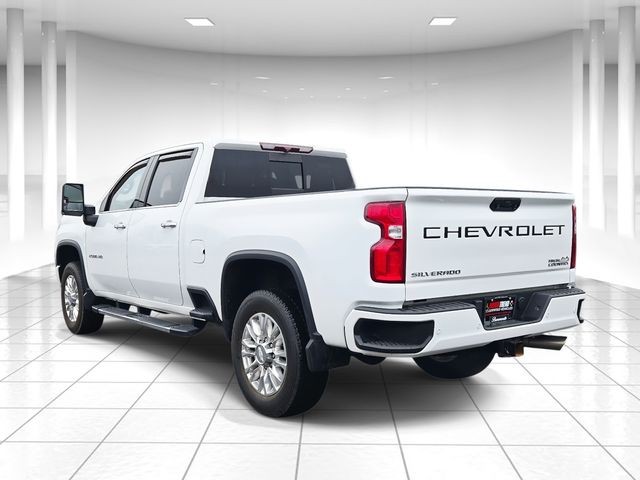 Chevrolet Silverado 2500HD Vehicle Full-screen Gallery Image 03