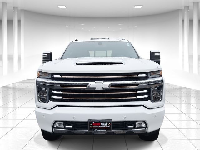 Chevrolet Silverado 2500HD Vehicle Full-screen Gallery Image 05
