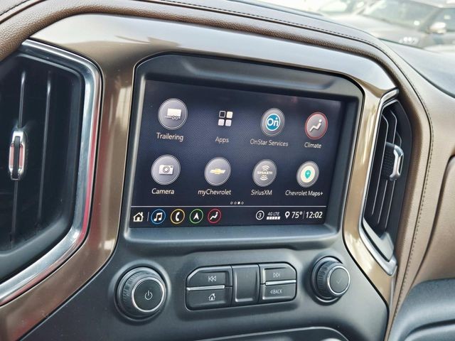 Chevrolet Silverado 2500HD Vehicle Full-screen Gallery Image 25