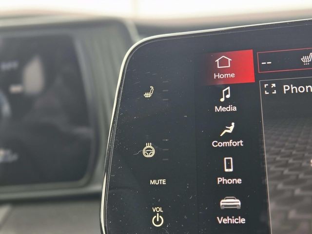 Dodge Charger Vehicle Full-screen Gallery Image 24