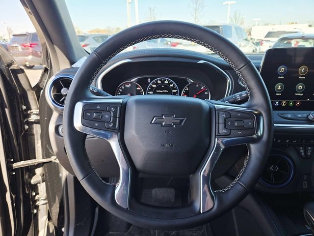 Chevrolet Blazer Vehicle Full-screen Gallery Image 07