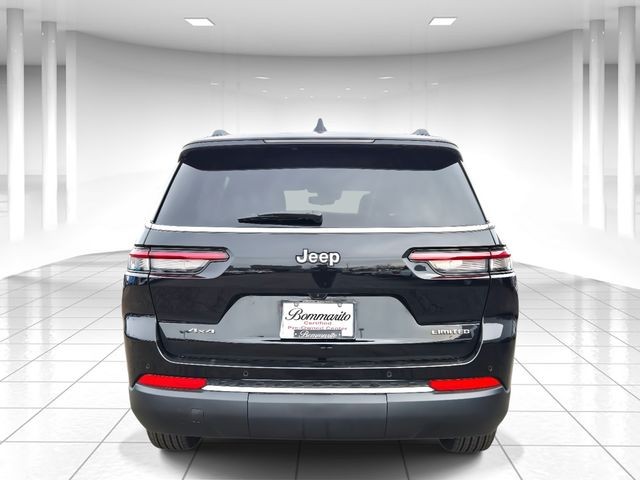 Jeep Grand Cherokee L Vehicle Full-screen Gallery Image 04