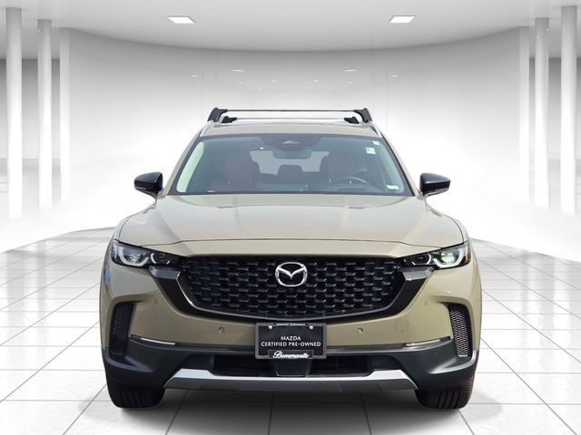 Mazda CX-50 Vehicle Full-screen Gallery Image 05
