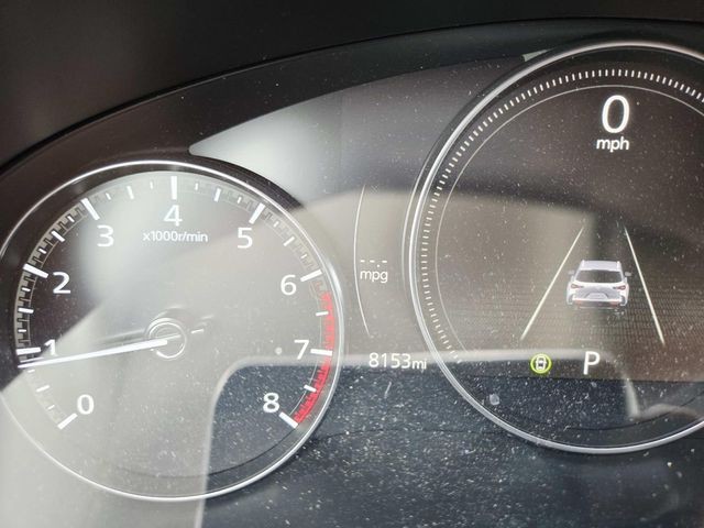 Mazda CX-50 Vehicle Full-screen Gallery Image 19