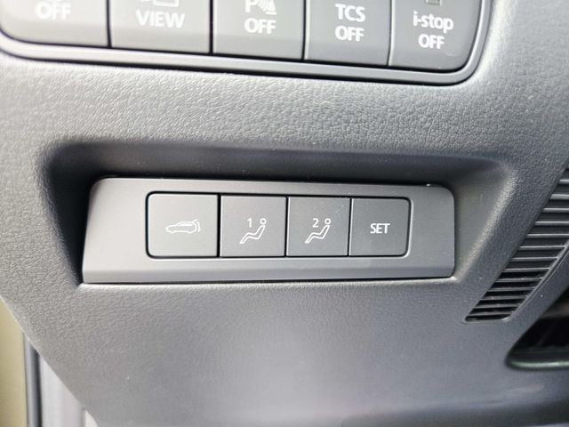 Mazda CX-50 Vehicle Full-screen Gallery Image 31