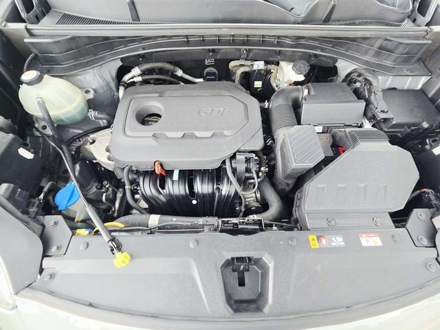 Kia Sportage Vehicle Full-screen Gallery Image 14