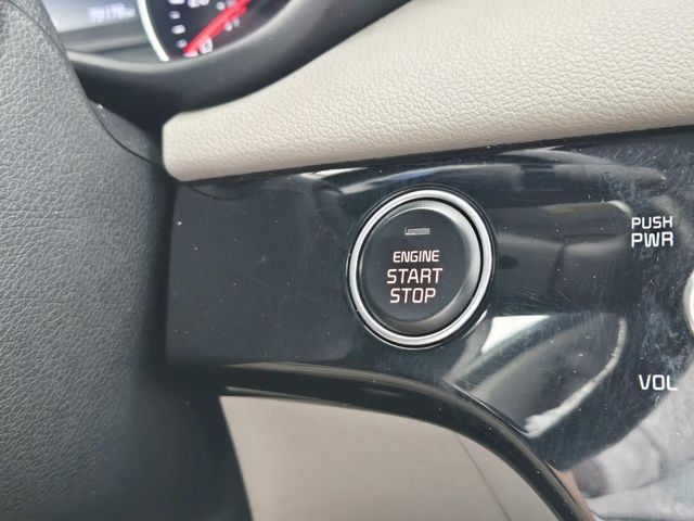 Kia Sportage Vehicle Full-screen Gallery Image 28