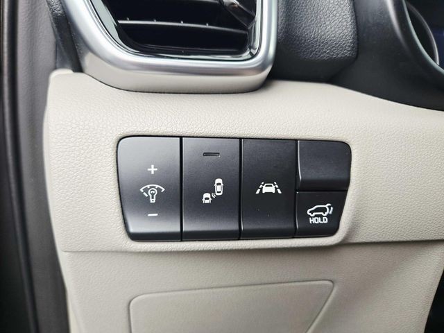 Kia Sportage Vehicle Full-screen Gallery Image 33
