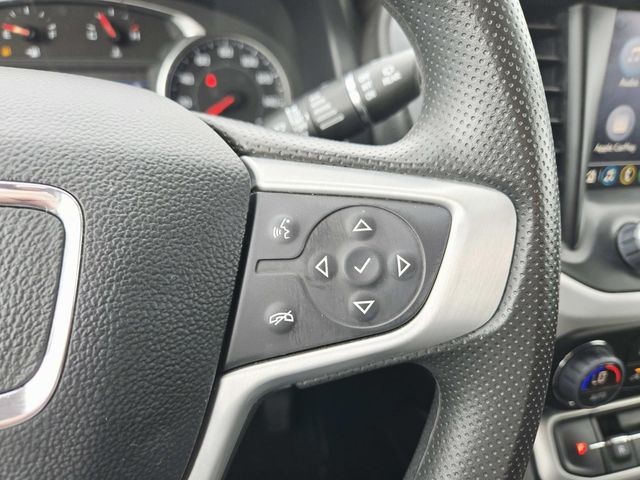 GMC Acadia Vehicle Full-screen Gallery Image 19