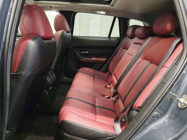 Mazda CX-50 Hybrid Vehicle Full-screen Gallery Image 10