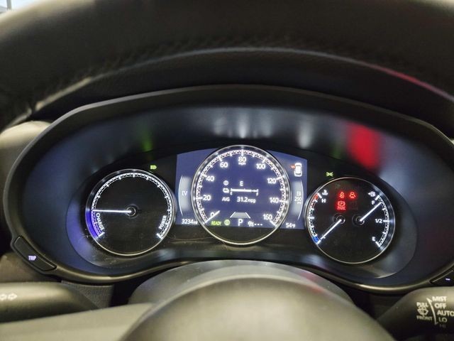 Mazda CX-50 Hybrid Vehicle Full-screen Gallery Image 19