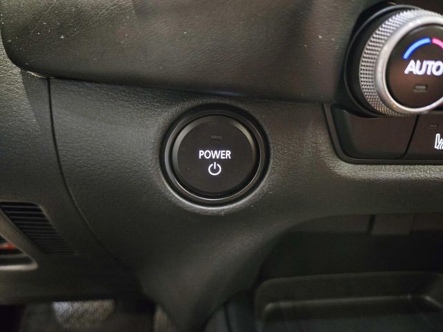 Mazda CX-50 Hybrid Vehicle Full-screen Gallery Image 28