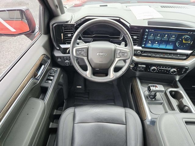 Chevrolet Silverado 1500 Vehicle Full-screen Gallery Image 07