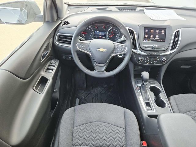 Chevrolet Equinox Vehicle Full-screen Gallery Image 08