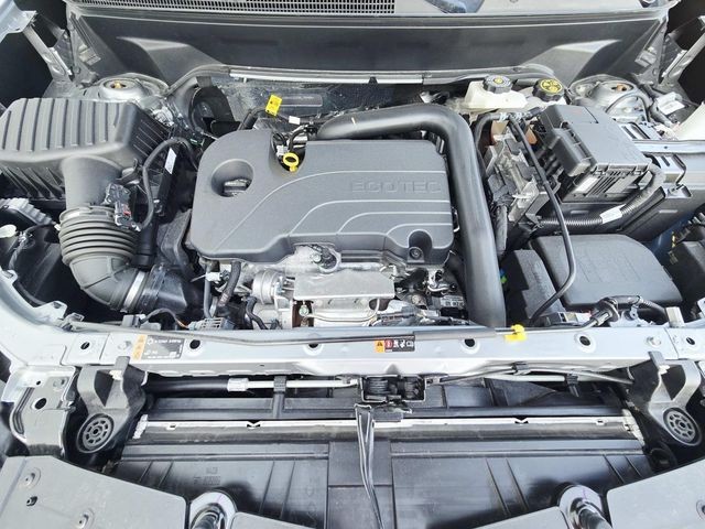 Chevrolet Equinox Vehicle Full-screen Gallery Image 15