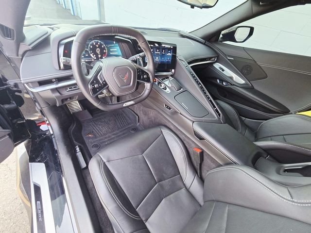 Chevrolet Corvette Vehicle Full-screen Gallery Image 06