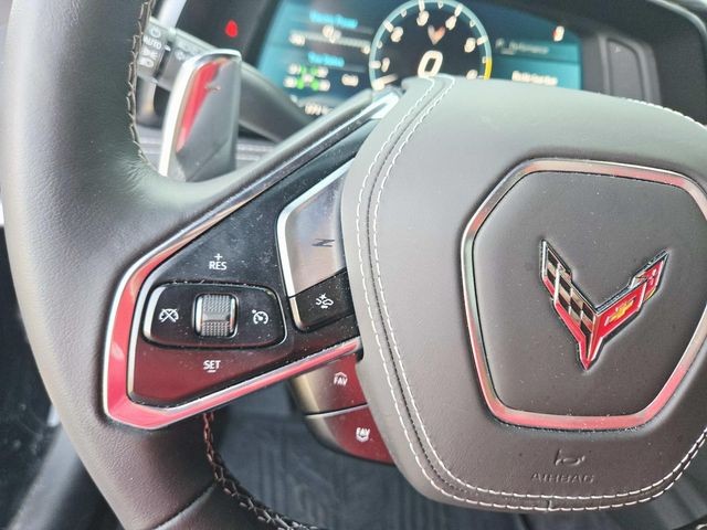 Chevrolet Corvette Vehicle Full-screen Gallery Image 16