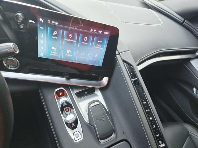 Chevrolet Corvette Vehicle Full-screen Gallery Image 20