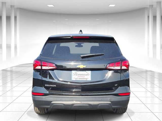 Chevrolet Equinox Vehicle Full-screen Gallery Image 04